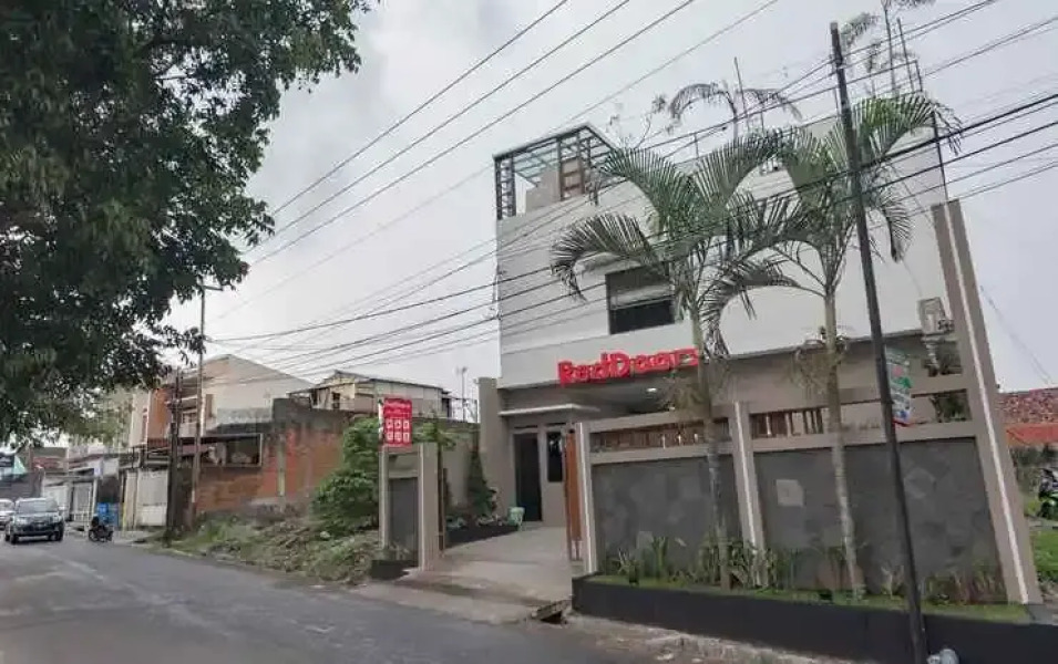 RedDoorz Syariah @ Boemi Guesthouse Tasikmalaya