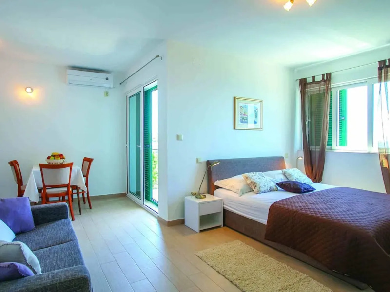 Sea View Villa in Cara