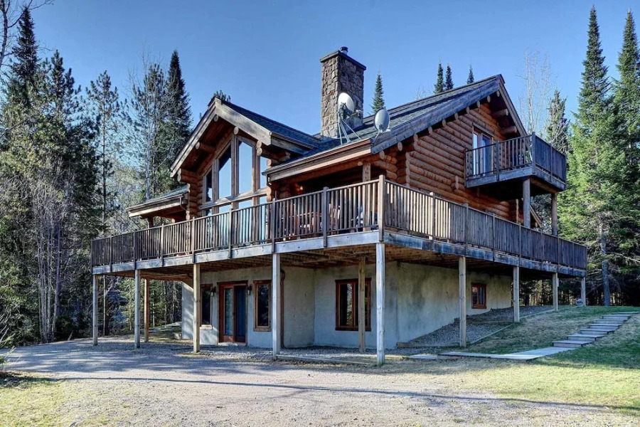 Chalet Nanook of the North