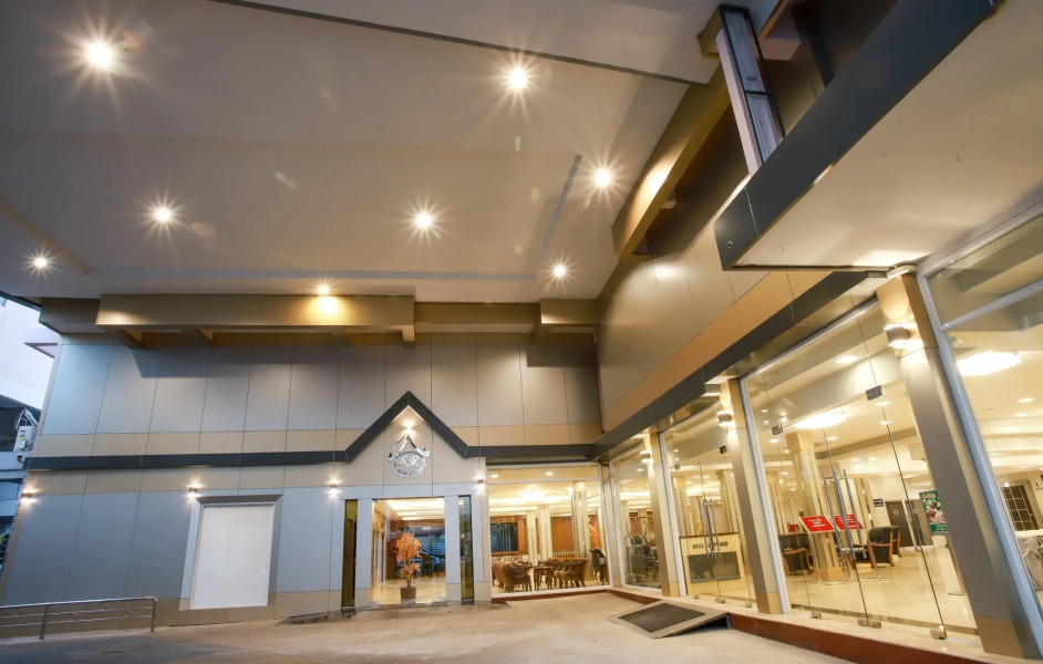 Korat Hotel (SHA Plus+)