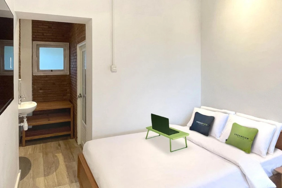 Urbanview Wisma Nirwana Tretes near Cimory Prigen