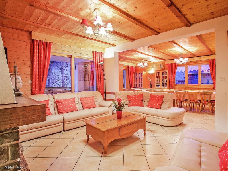 Exclusive Chalet in La Chapelle-d'Abondance with Mountain View