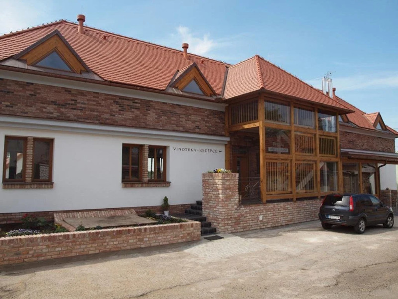 Penzion a Restaurace Vinařství Přítluky