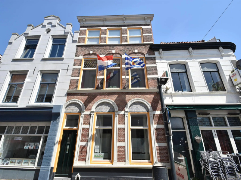 Beautifully Restored House For Up To 8 Personen.