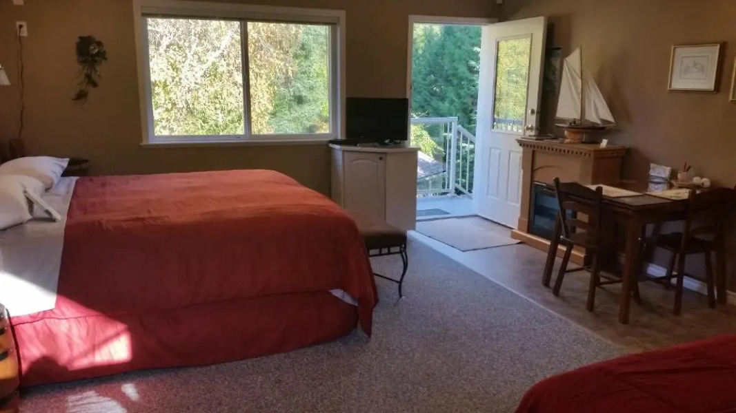 Hummingbird Guesthouse