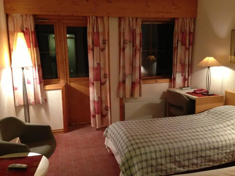 Toten Hotel Sillongen - Hotell - Overnatting - Kurs / Konferanse