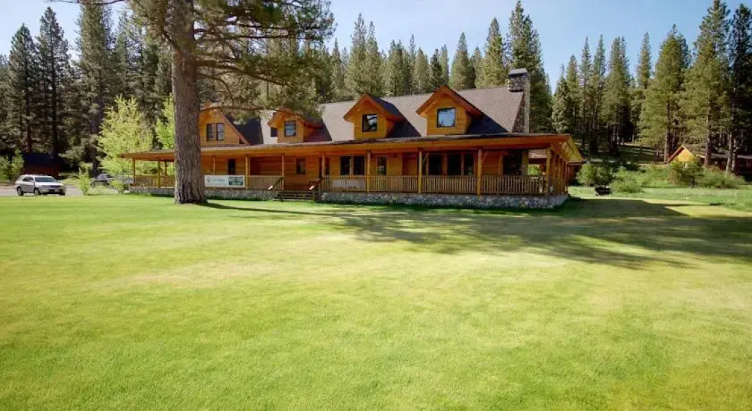 The Lodge at Whitehawk Ranch