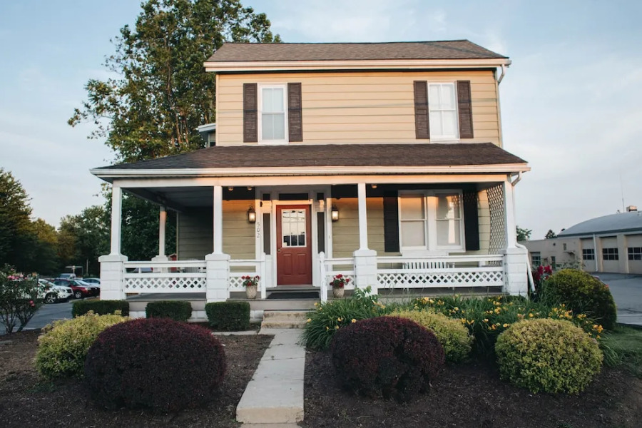 Country Squire Inn and Suites