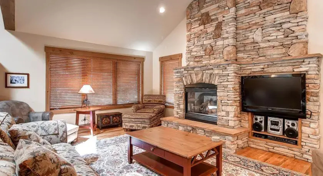 Mallard Court by Colorado Rocky Mountain Resorts