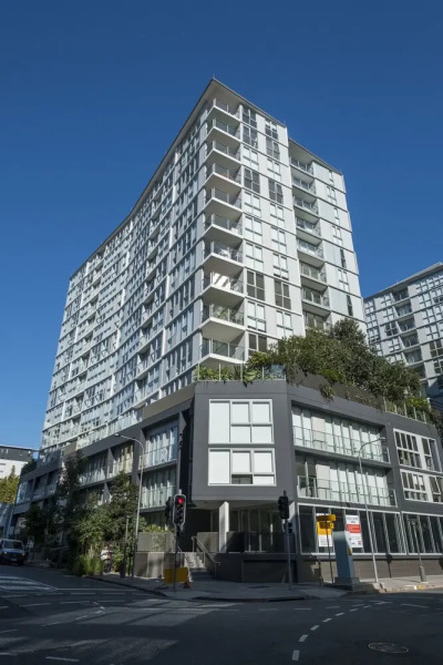 Sofun Apartment In Newstead