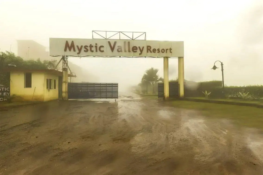 Camel Valley Resort & Spa