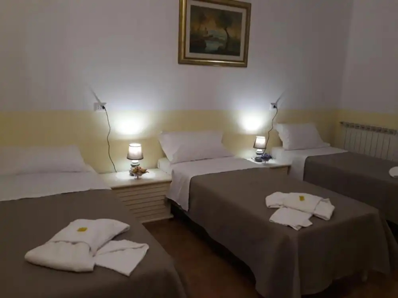 B&B Alex
