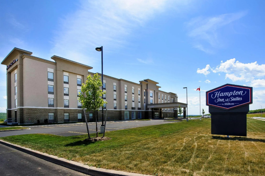 Hampton Inn & Suites by Hilton Truro