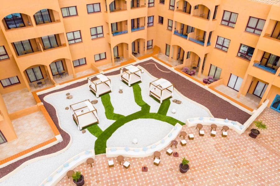 Отель Oh Nice Caledonia