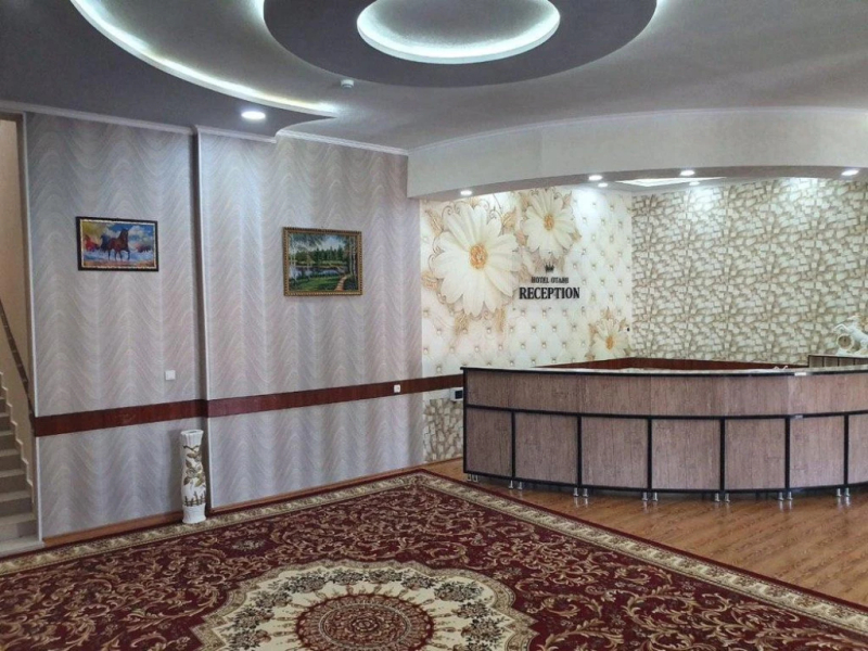 Otash Hotel