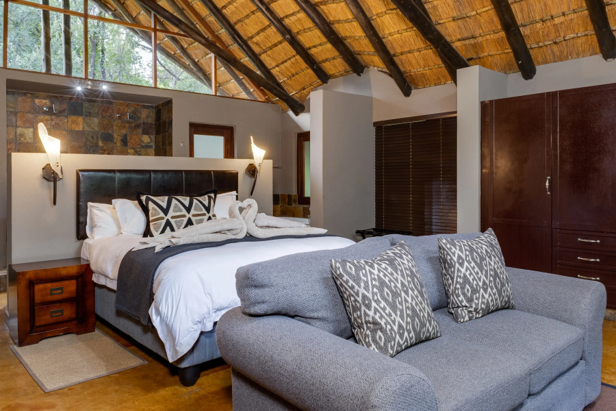 Black Rhino Game Lodge