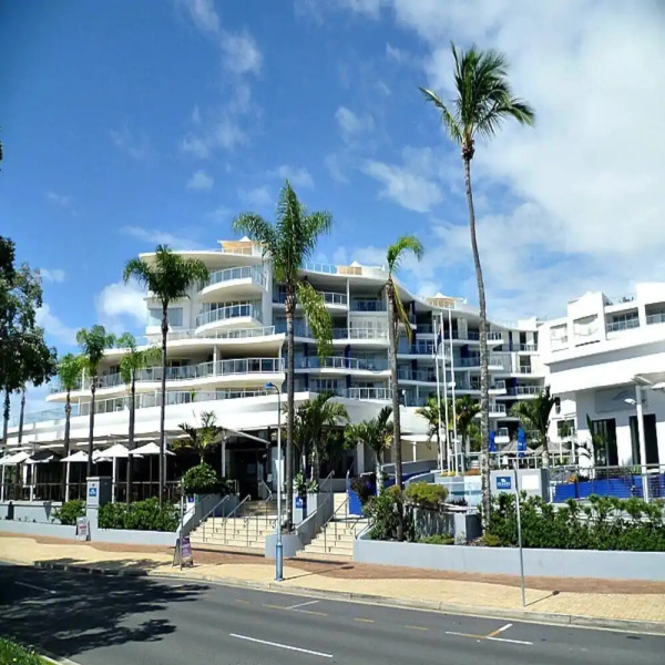 2 BDR/Apt/Foxtel/WiFi/Pool/parking/Spa/Hervey Bay