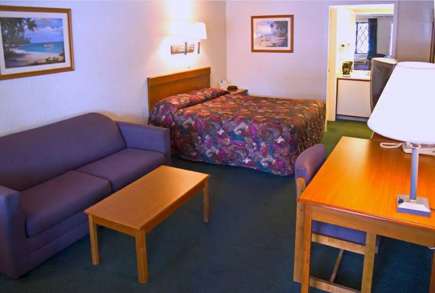 Knights Inn Palm Harbor Fl