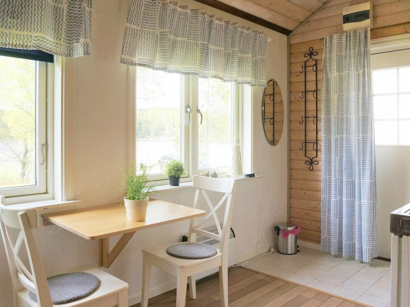 2 Person Holiday Home in Vänersborg