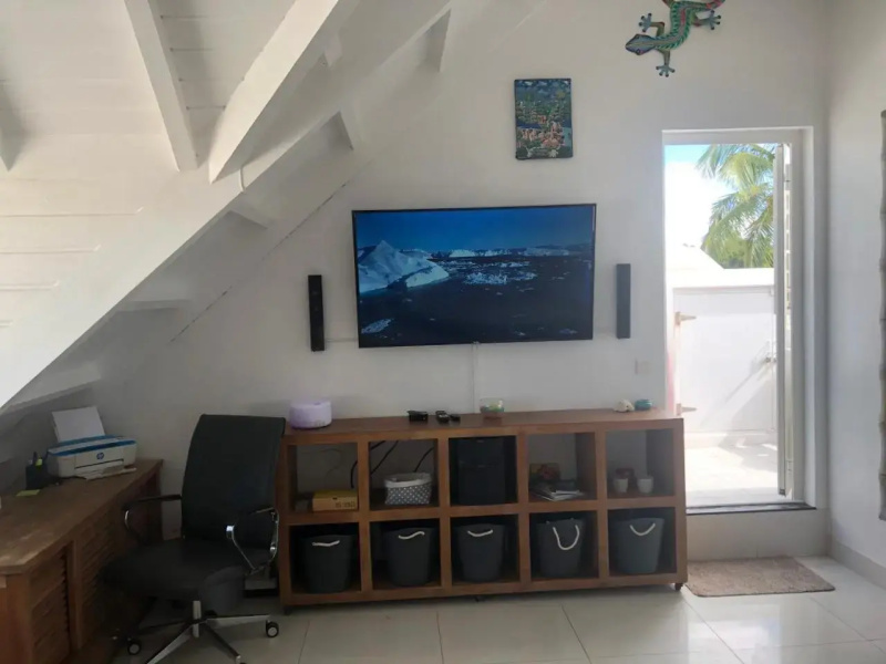 Deja Blue - Comfortable Beachfront Condo