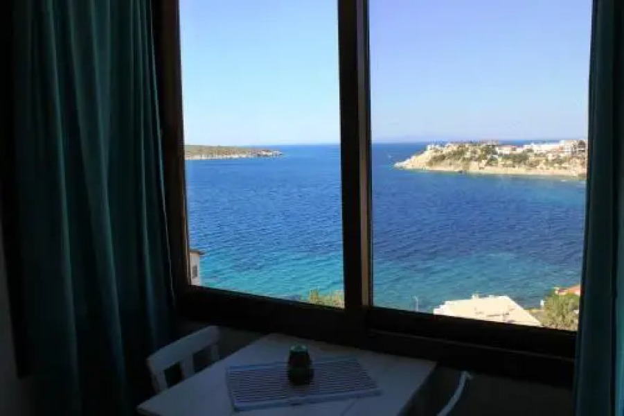 True Blue Pansiyon Karaburun