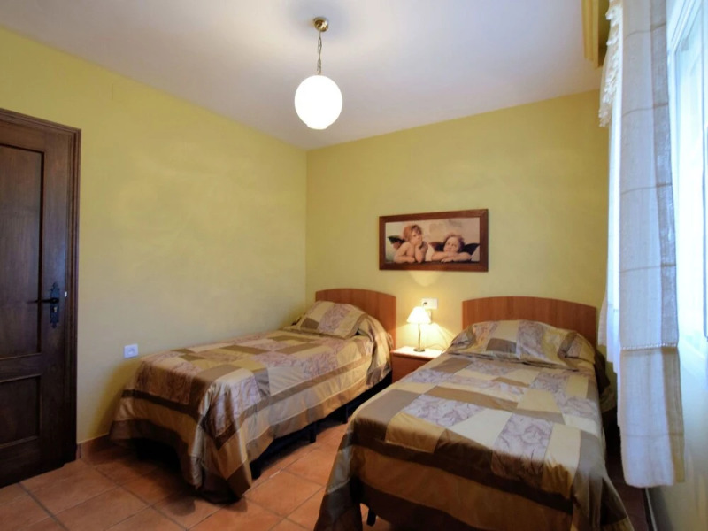 Charming Cottage in Loja with Private Pool