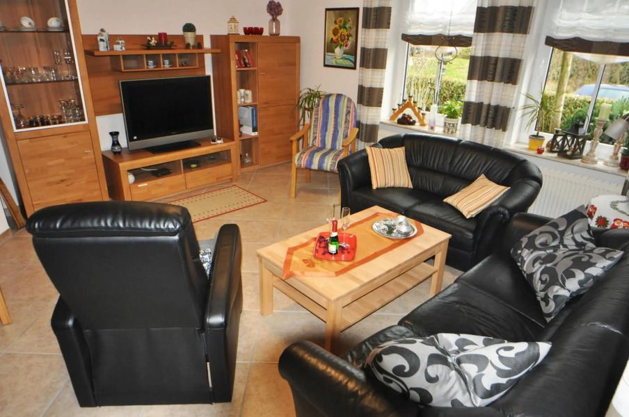 Ferienwohnung Anni, 65325