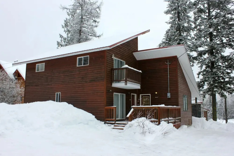 Red MountainVillageHomesCabins