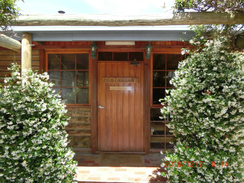 Banjo Paterson Motor Inn