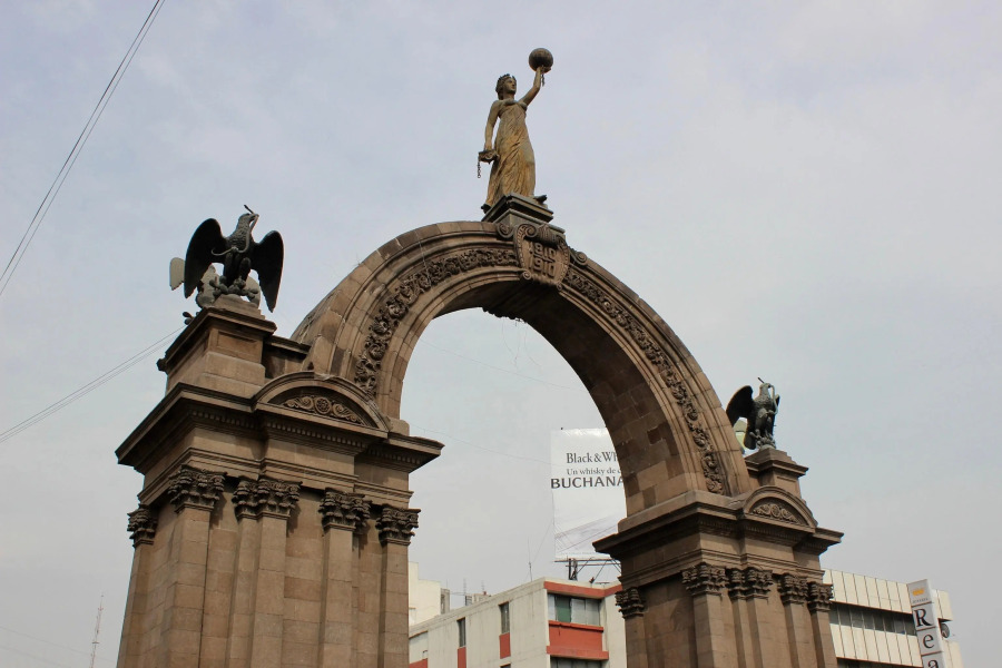 Hotel Plaza del Arco