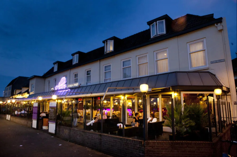 Hotel Allure Lounge & Dinner