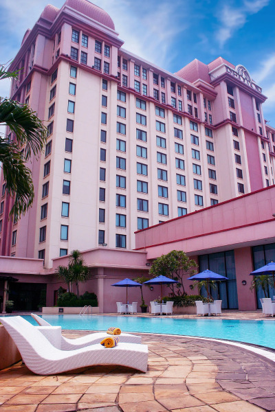 REDTOP Hotel & Convention Center