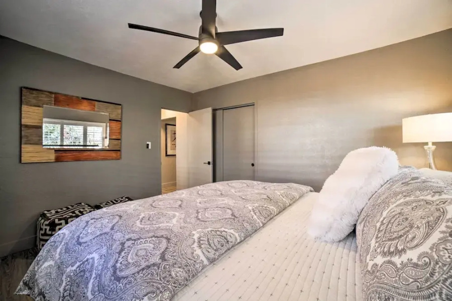 Game Room & Putting Green: Reno Home!