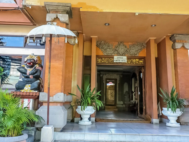 OYO 3244 Grand Chandra Hotel