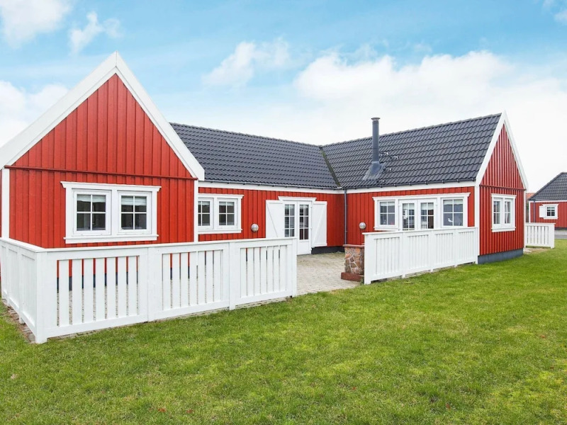 Vibrant Holiday Home in Hovedstaden With Terrace