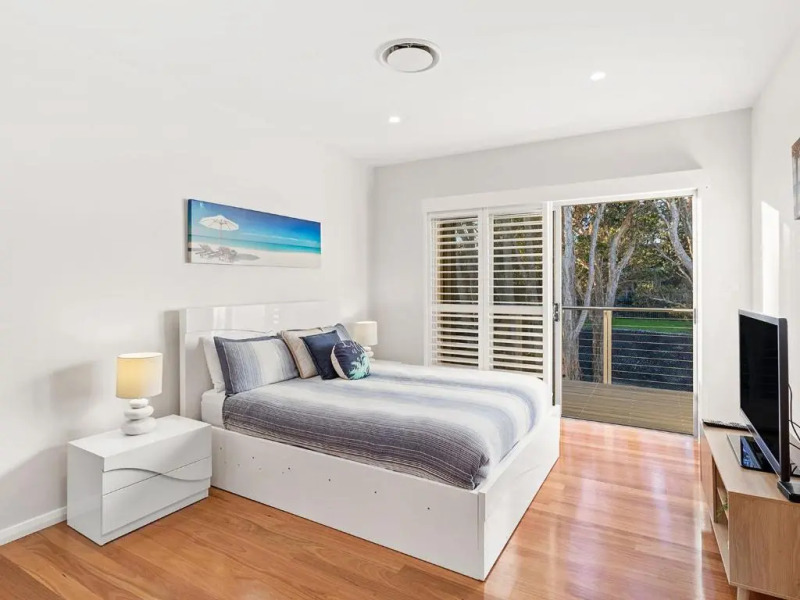 Boulder Bay Rd 2/2 - Fingal Bay