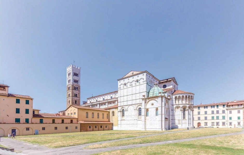 Stunning Home in Ponte Buggianese PT With Wifi and 4 Bedrooms