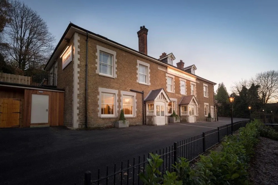 Harper's Steakhouse with Rooms, Haslemere