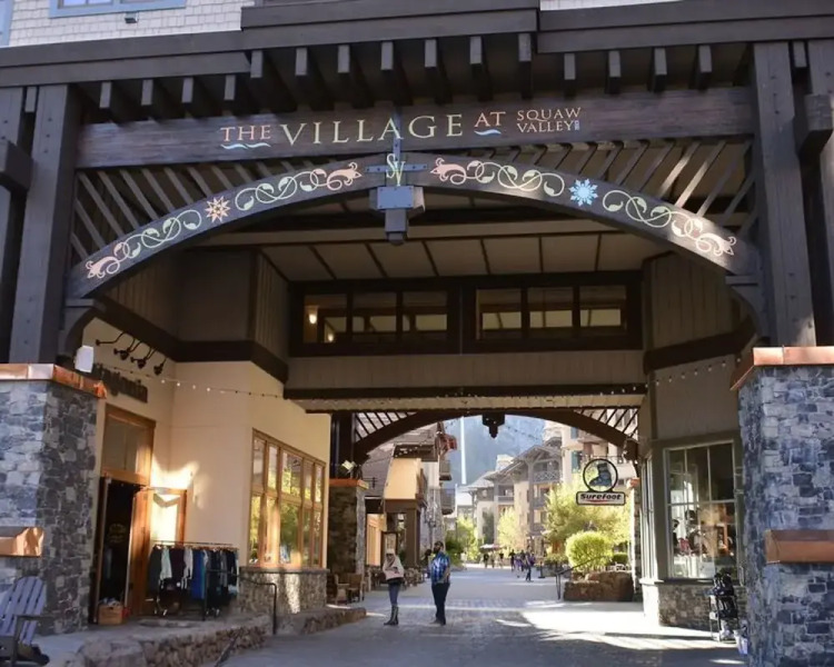 St. Moritz - 4 Br Home