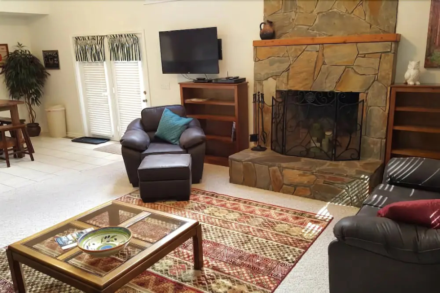 Vacation Homes by Rumbling Bald Resort