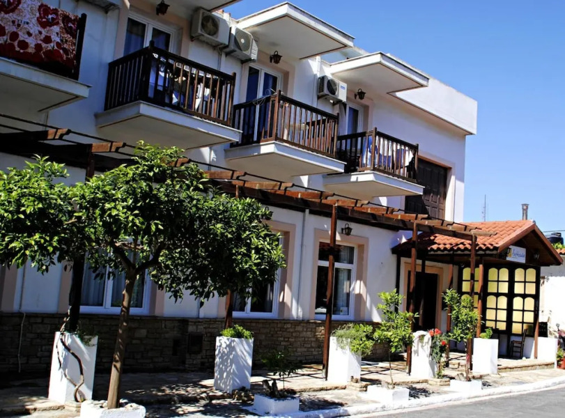 Anthousa Hotel