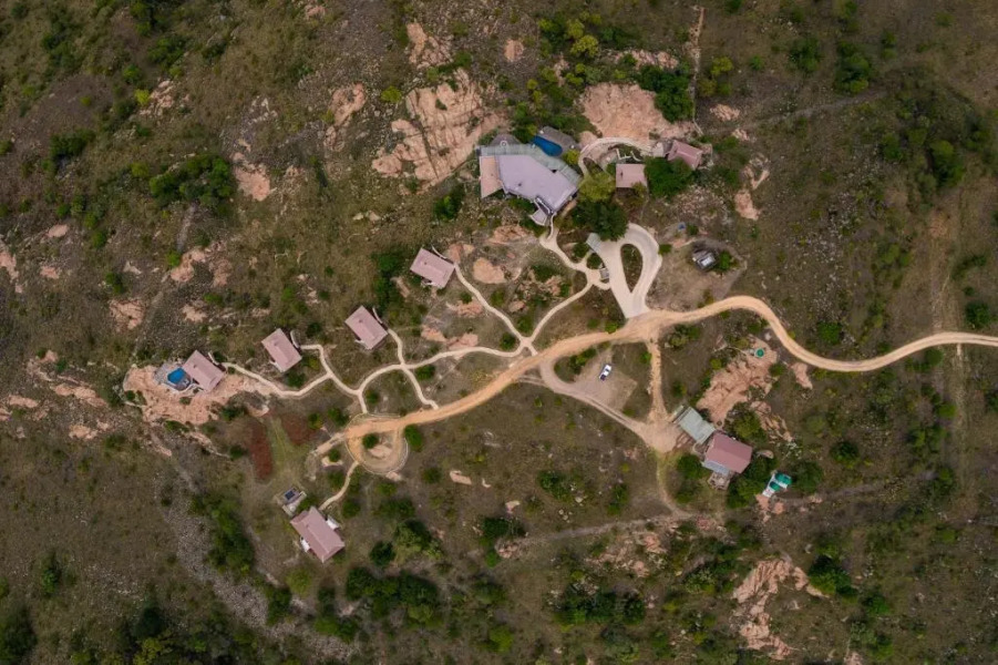 Zulu Rock Lodge - Babanango Game Reserve