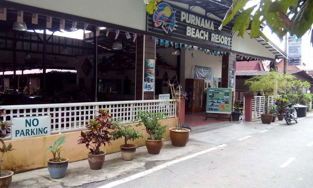Purnama Beach Resort