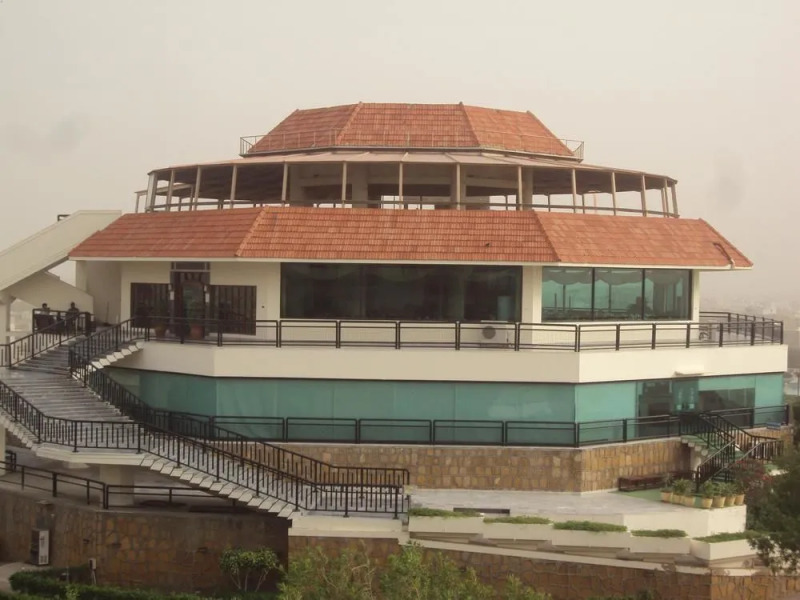 Dreamworld Resort, Hotel & Golf Course