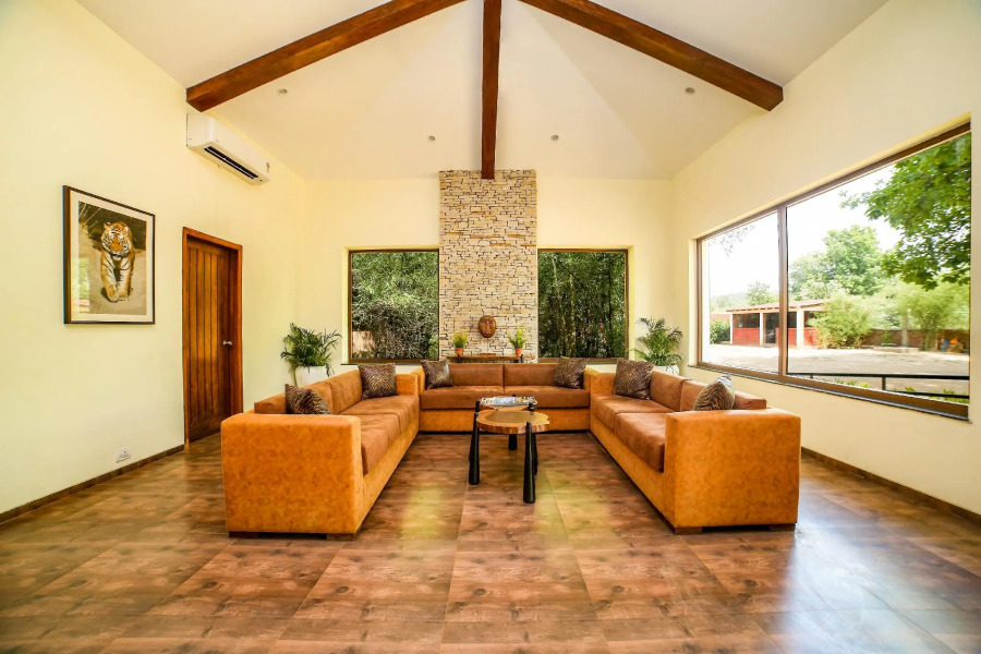 Lemon Tree Wildlife Resort  Bandhavgarh