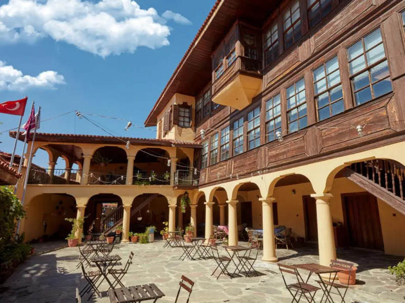 Anemon Kula - Special Class