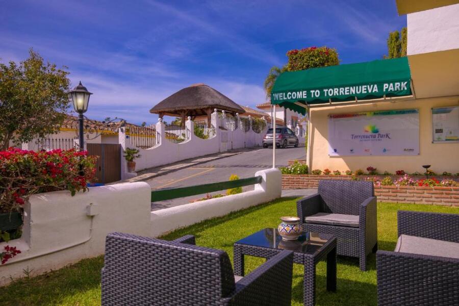 Apartamentos Torrenueva Park