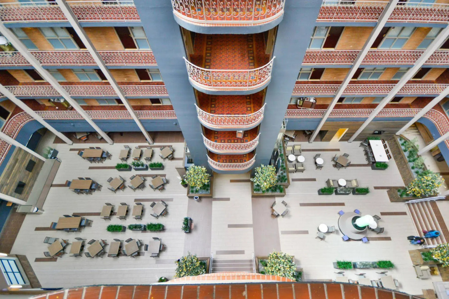 Embassy Suites by Hilton Denver Central Park