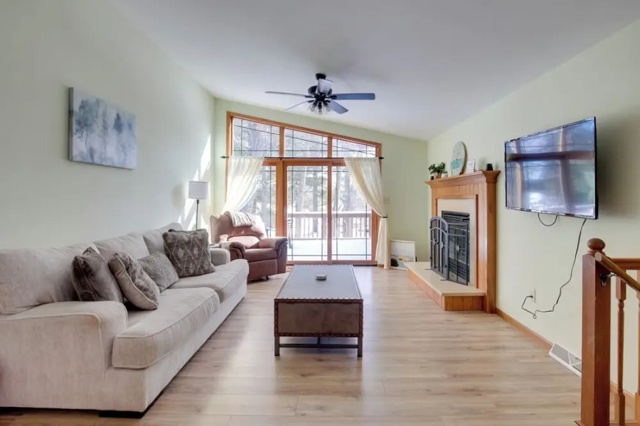 Pier, Catfish Lake Access: Eagle River Getaway!