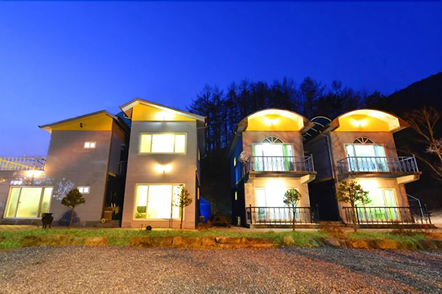 Jecheon Neunggangsong Pension